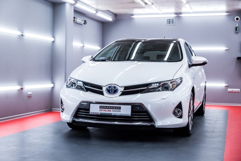 Toyota Auris Hybrid 2014 - Radom, Kielce