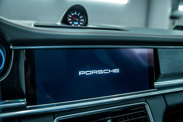 Porsche Panamera GTS - mycie detailingowe - Radom, Kielce