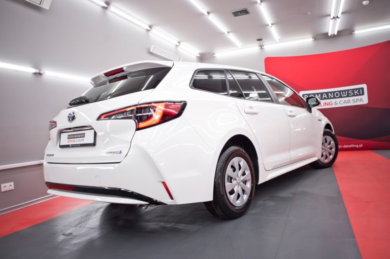 Toyota Corolla Touring Sports Hybrid - powłoka ceramiczna - Radom, Kielce