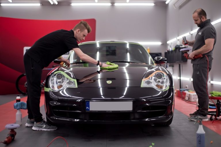 Porsche 911 - mycie detailingowe i korekta lakieru - Radom, Kielce